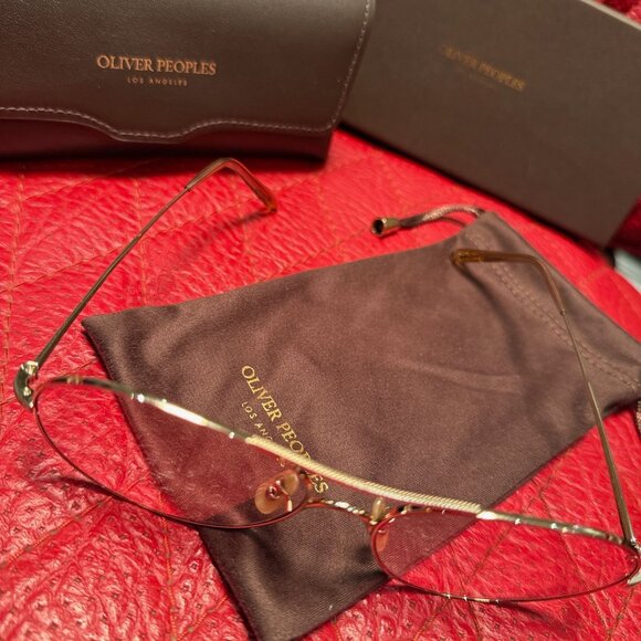 Oliver Peoples Rockmore Aviator – OV1218S‑0558 – Gold Frame & Pink‑Wash Lenses - Picture 3 of 4